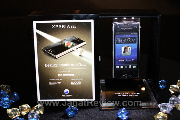 Sony Ericsson Xperia Ray Sony Ericsson Xperia Ray