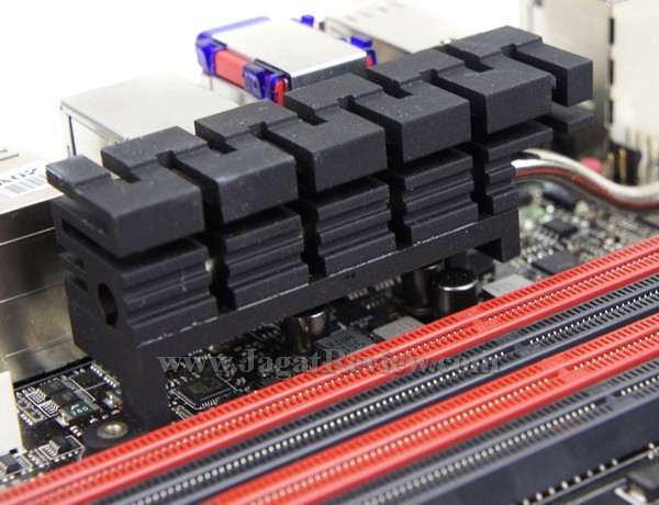 ASUS Rampage IV Extreme 30