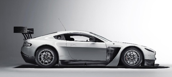 Aston Martin V12 Vantage GT3 (Side) Aston Martin V12 Vantage GT3 Side