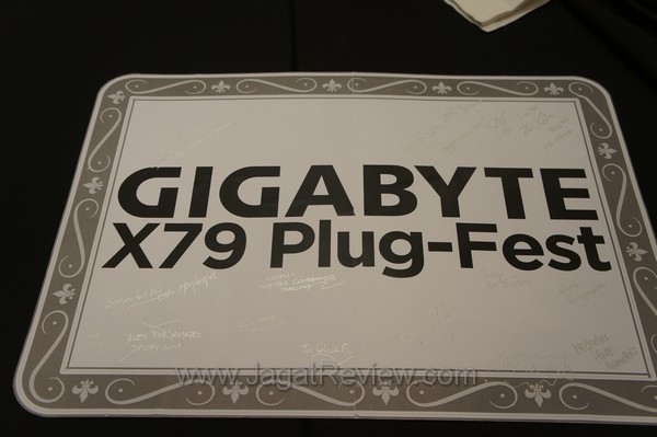 GB X79PlugFest day2 20ed2