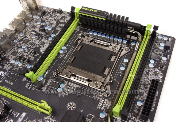 Gigabyte G1 ASSASSIN 2 18