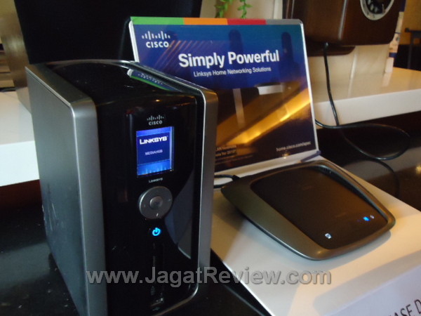 Linksys X3000 with External Storage Linksys X3000 with External Storage