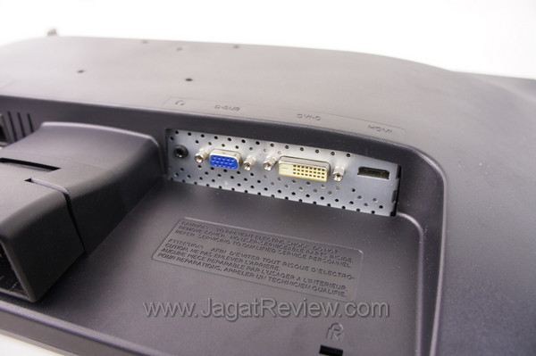 Monitor 3D LG D2342P jagatreview 004