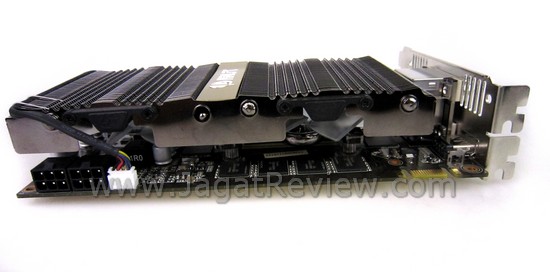 Palit GTX560Ti TwinTurbo 08