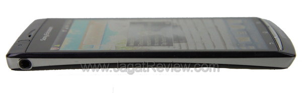 Sony Ericsson Xperia Arc S 0 Bagian Kanan Sony Ericsson Xperia Arc S 0 Bagian Kanan