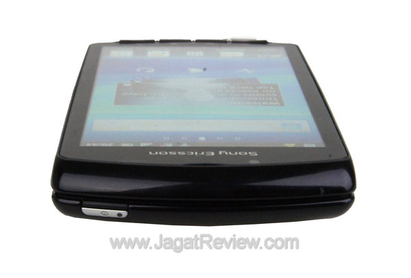 Xperia Play Tampak Atas