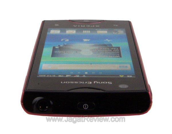 Xperia Ray Sisi atas