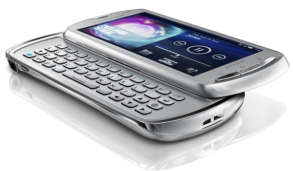 Sony Ericsson Xperia Pro: Smartphone Android dengan Smart Keyboard 3 Xperia pro Silver