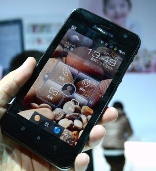 Lenovo Meluncurkan 1 Tabletphone dan 2 Tablet di China 9 lenovo tabletphone
