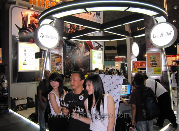 living after war jagatreview 001