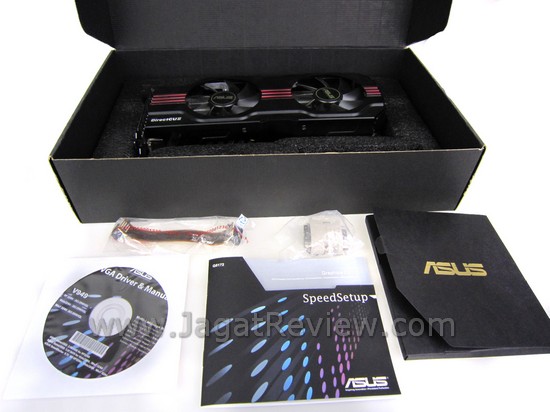 ASUS GTX580 DCUII 04