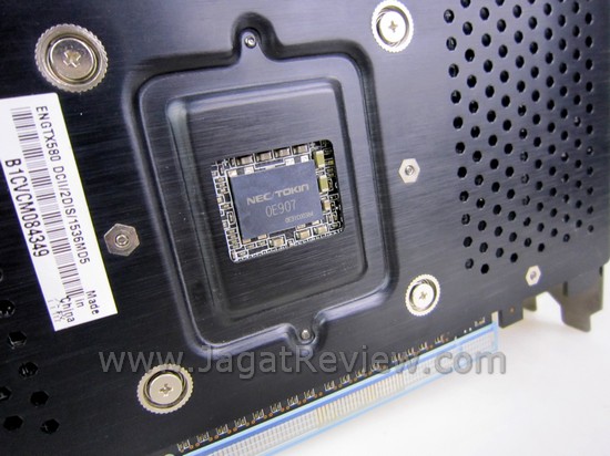 ASUS GTX580 DCUII 13