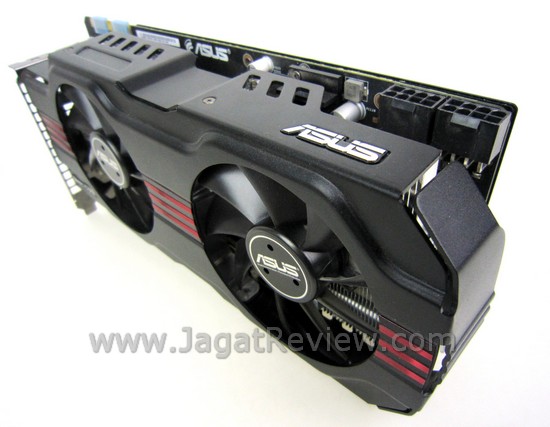 ASUS GTX580 DCUII 15