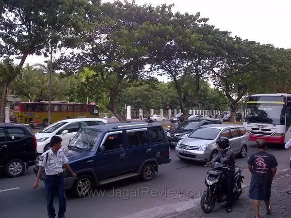 Blackberry Bold 9900 - Kamera Outdoor Blackberry Bold 9900 Kamera Outdoor