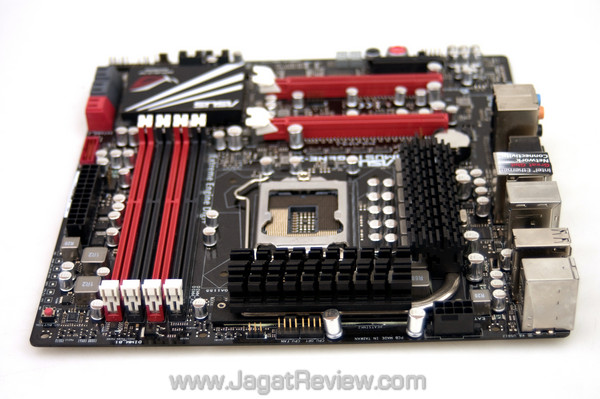 asus rog maximus iv gene-z 8-pin power & cpu fan header asus rog maximus iv gene z 8 pin power cpu fan header