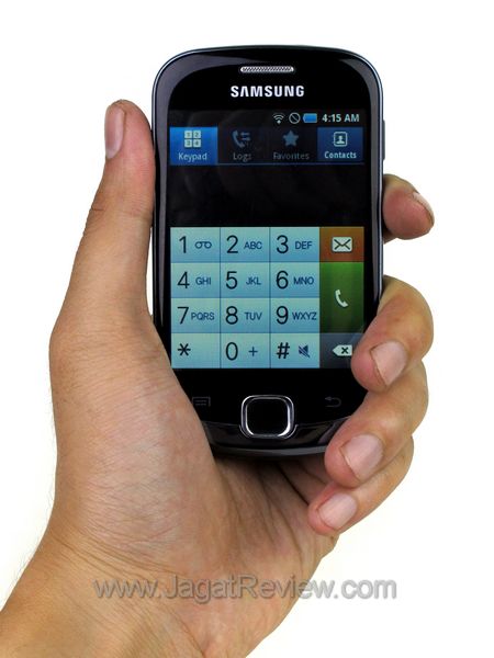 samsung_galaxy_fit_hand