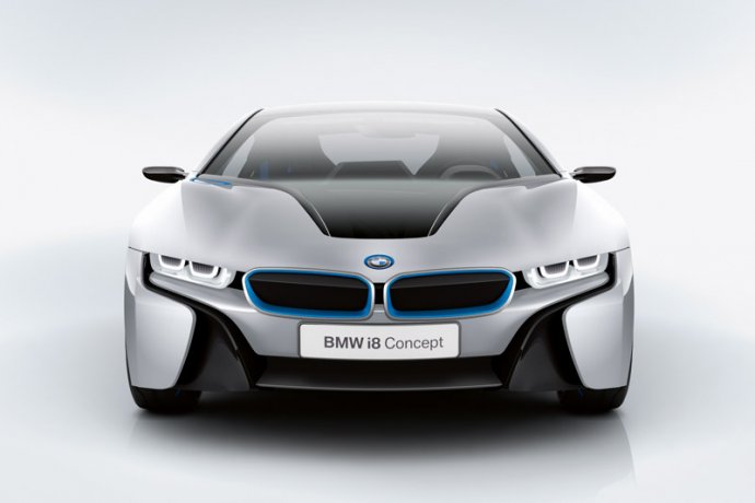 BMW Siapkan Mobil i5 yang Mengusung Desain Compact MPV? 5 BMW i8 Concept Front