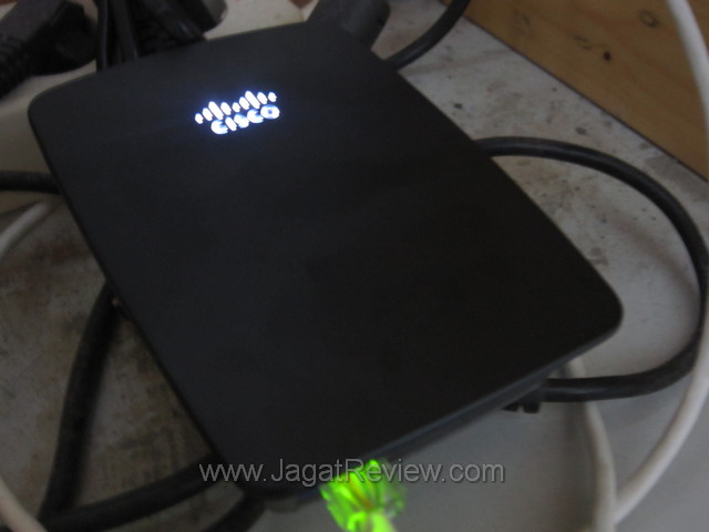 Linksys RE1000 Wireless Extender 12 R