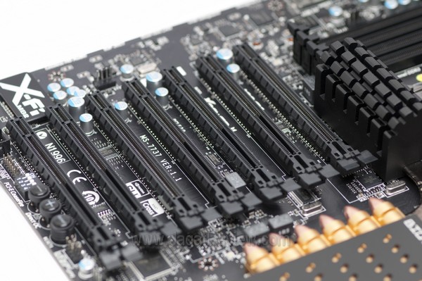 MSI_BigBangXPowerII_Photo_Board_PCI-Express3 MSI BigBangXPowerII Photo Board PCI