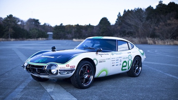Toyota 2000GT