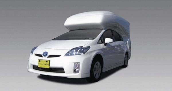 Toyota Prius Camper Van (Front) Toyota Prius Camper Van Front