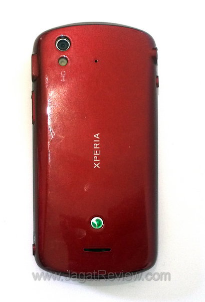 Xperia Pro - Belakang Xperia Pro Belakang