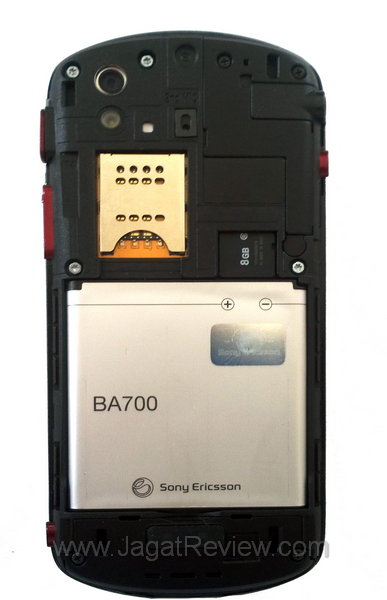 Xperia Pro Sisi Dalam