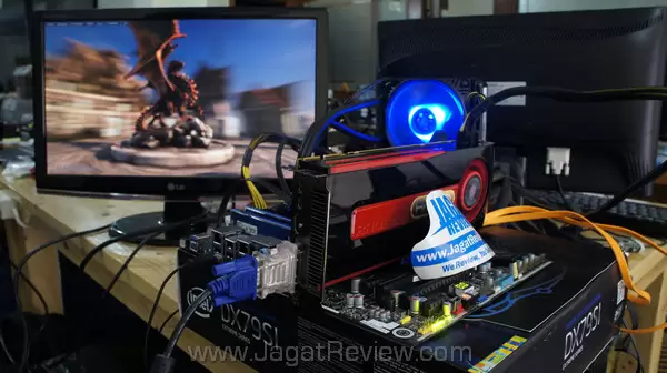 Uji Kinerja VGA AMD Radeon HD 7970 di Driver Terbaru 1 amd hd 7970 01
