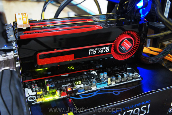 amd hd 7970 2-way crossfire zcp amd hd 7970 2 way crossfire zcp