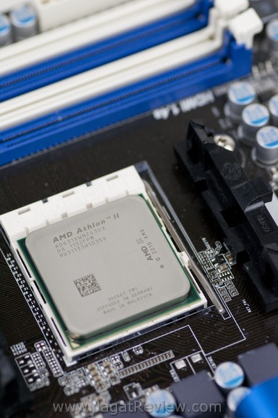 AMD_AthlonII_X4_631_ProcOnBoard AMD AthlonII X4 631 ProcOnBoard