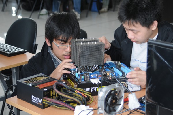 ASUS_JAKARTA26 ASUS JAKARTA26