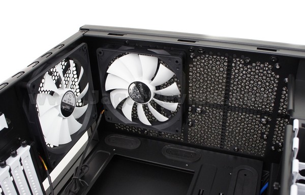 SONY DSC Fractal Design Arc 14