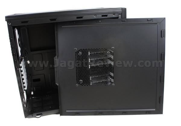 SONY DSC Fractal Design Arc 17