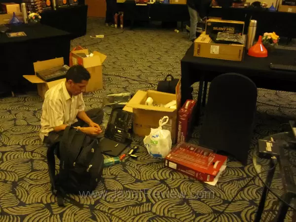 Suasana Persiapan ASUS OC Event 2012 Kategori FFA 9 IMG 03201