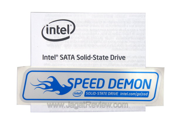 Intel SSD 520 - Dokumentasi Stiker Intel SSD 520 Dokumentasi Stiker