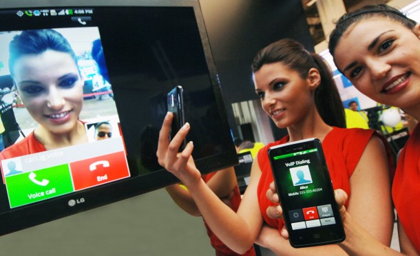 LG Pamerkan Teknologi Konversi Suara ke Video dalam MWC 2012 2 LG voice to video LTE