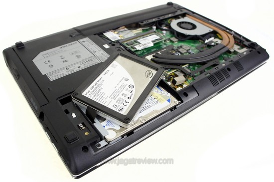 Tips: Upgrade atau Beli Notebook Baru? 3 MSI FX400 SSD 2