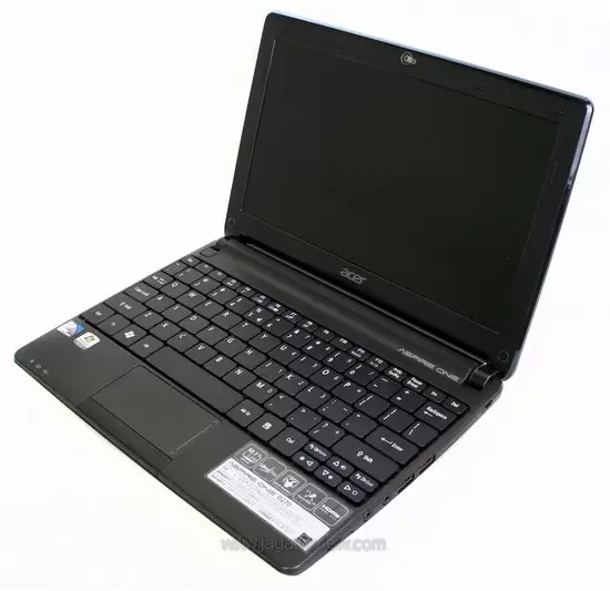Review Acer Aspire One D270: Netbook yang Dipersenjatai Prosesor Cedar Trail 9 Acer Aspire One D270 1
