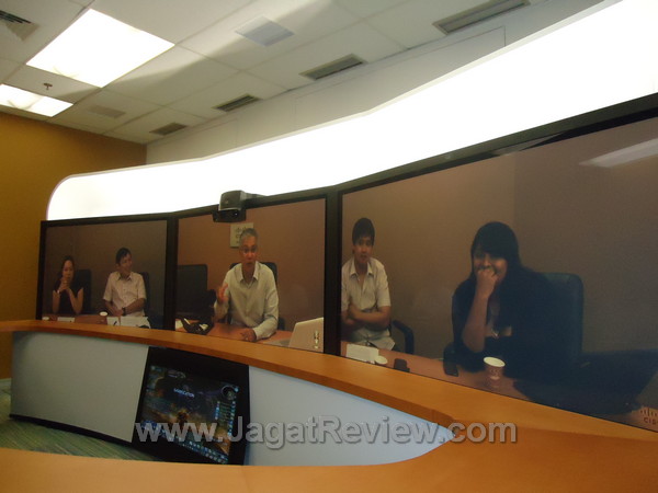 Carlos Dominguez: Video dan Mekanika Game Menjadi Masa Depan Bisnis 11 Cisco Telepresence