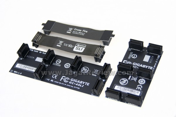 GIGABYTE_X79-UD3_Perlengkapan_MultiGPU_Bridge GIGABYTE X79 UD3 Perlengkapan MultiGPU Bridge