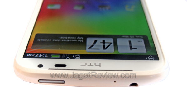 Review HTC Sensation XL: Smartphone Android Berlayar Besar Bersuara Jernih 1 HTC Sensation XL - Bagian Atas