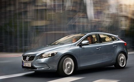 V40