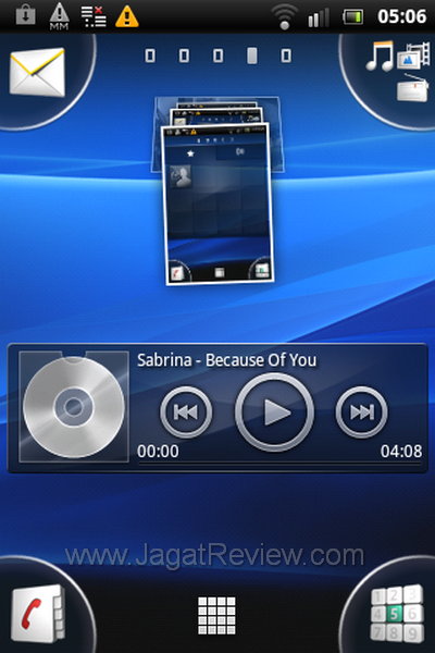 Xperia Mini HomeScreen 4