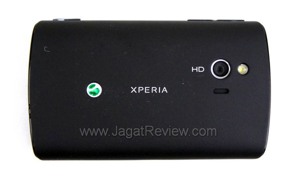 Xperia Mini - Tampilan Belakang Xperia Mini Tampilan Belakang