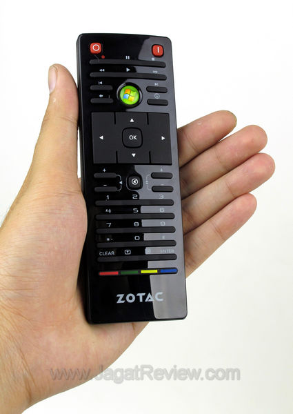 zotac_zbox_plus_remote