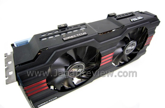 ASUS HD 7970 DCUII TOP 22