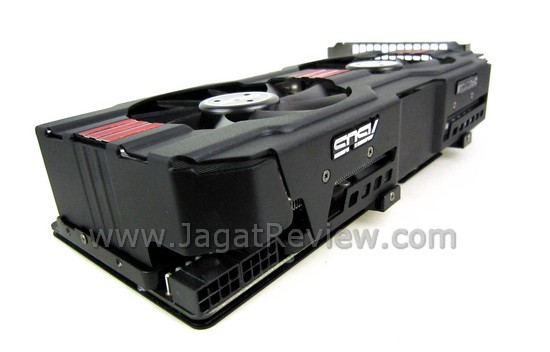 ASUS HD 7970 DCUII TOP 26