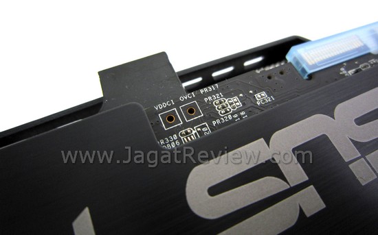 ASUS HD 7970 DCUII TOP 31