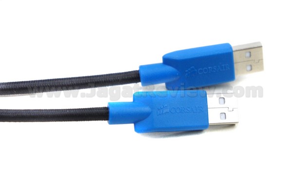 SONY DSC Corsair K60 4