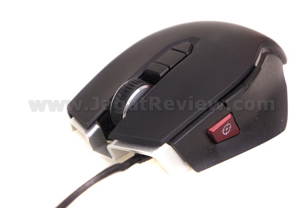 Review Gaming Mouse Corsair Vengeance M60 7 Corsair M60 3